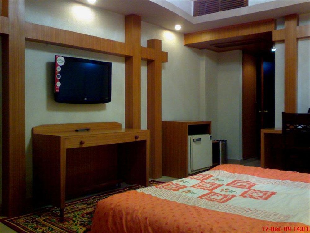Hotel Snow Princess Manāli Zewnętrze zdjęcie